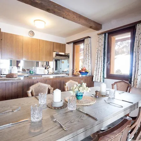 La Ruinette-spacious 3-bed With Wonderful Views Apartment