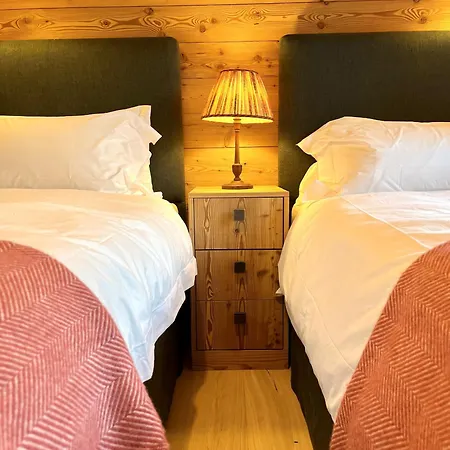 La Ruinette-spacious 3-bed With Wonderful Views Apartment *