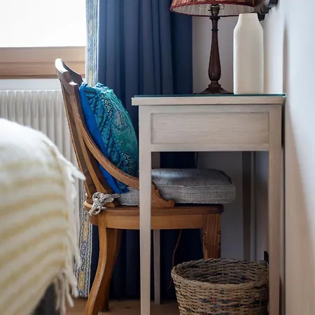 La Ruinette-spacious 3-bed With Wonderful Views